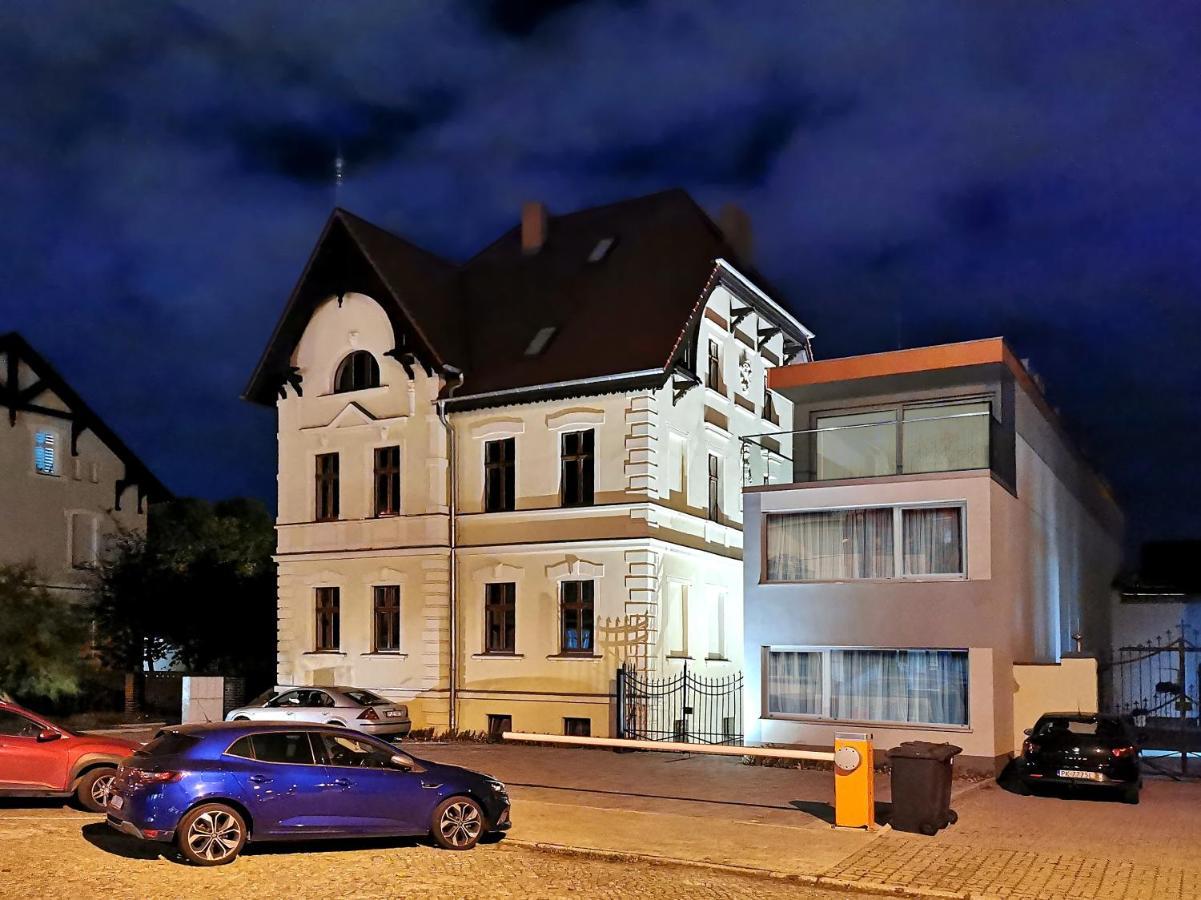 Paderewskiego 9 Aparth レシュノ エクステリア 写真
